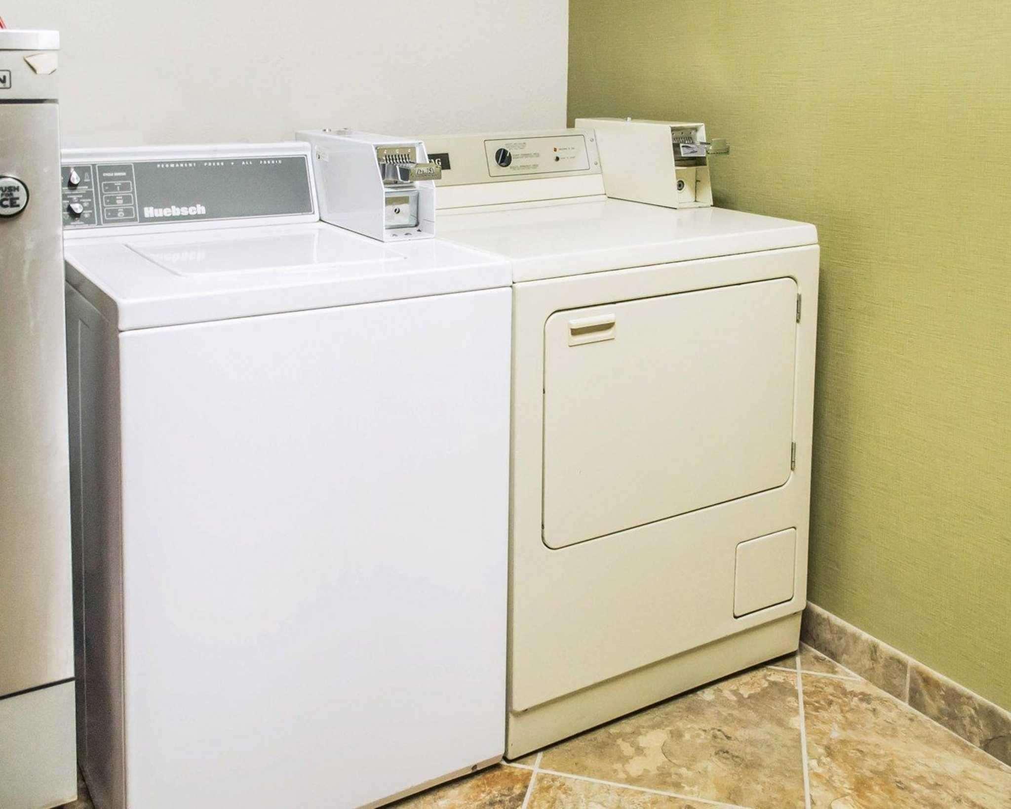 Quality Inn Streetsboro Luaran gambar