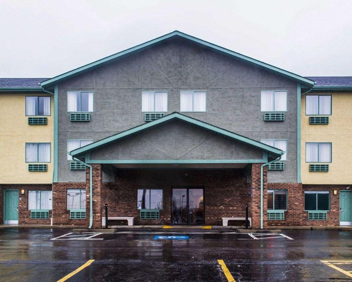 Quality Inn Streetsboro Luaran gambar