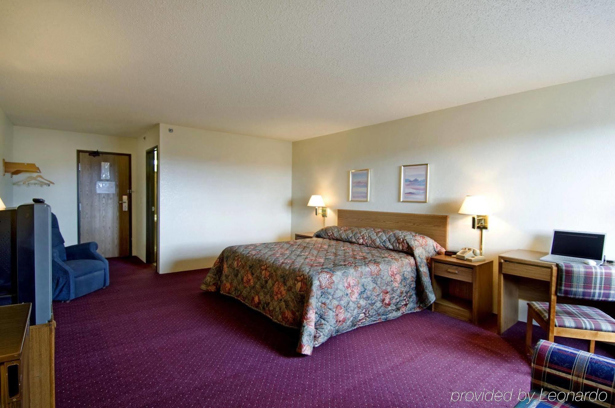 Quality Inn Streetsboro Bilik gambar